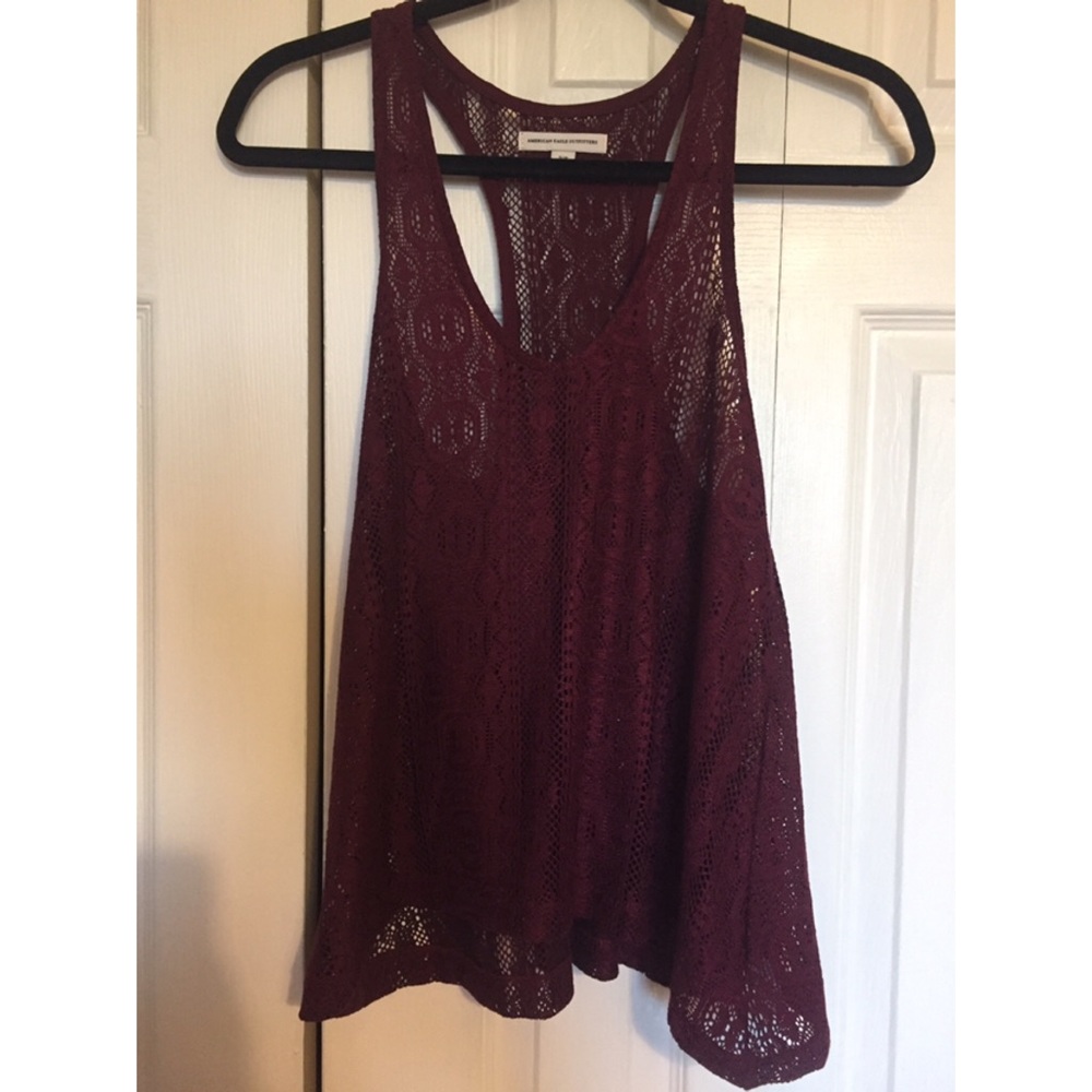 Maroon tank